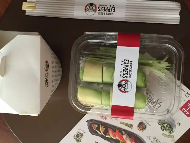 Sushi Express'nin yemek ve ambiyans fotoğrafları 53