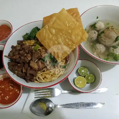 Gambar Makanan Bakso & Mie Ayam, Pacuan Kuda 8