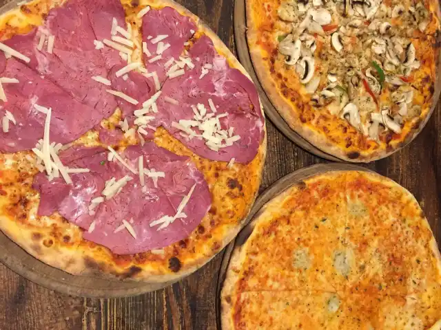 Fornello Pizza'nin yemek ve ambiyans fotoğrafları 19