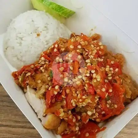 Gambar Makanan Ayam Geprek Bandara, Landasan Ulin 11