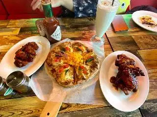 US PIZZA - Mount Austin, Johor Bahru