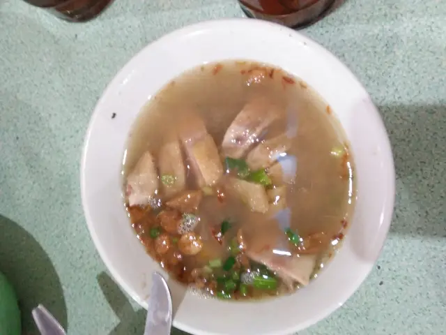 Sop Ayam Pak Min Klaten