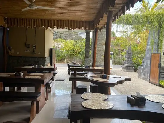 Gambar Makanan Santhi Restaurant Nusa Penida 20