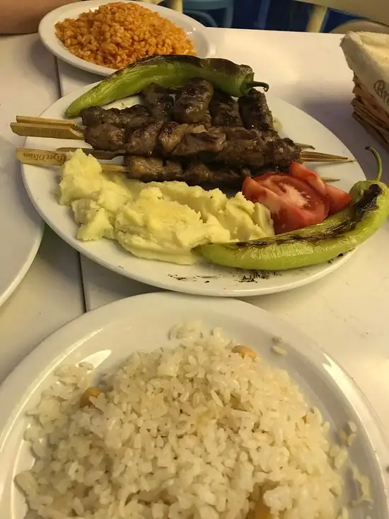 Galata Rıhtım Köftecisi'nin yemek ve ambiyans fotoğrafları 21
