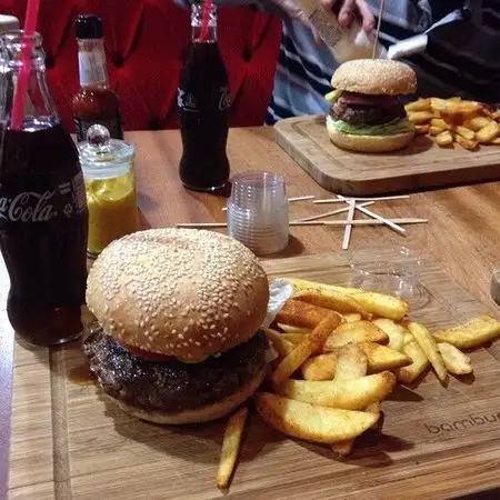 Beeves Burger'nin yemek ve ambiyans fotoğrafları 21