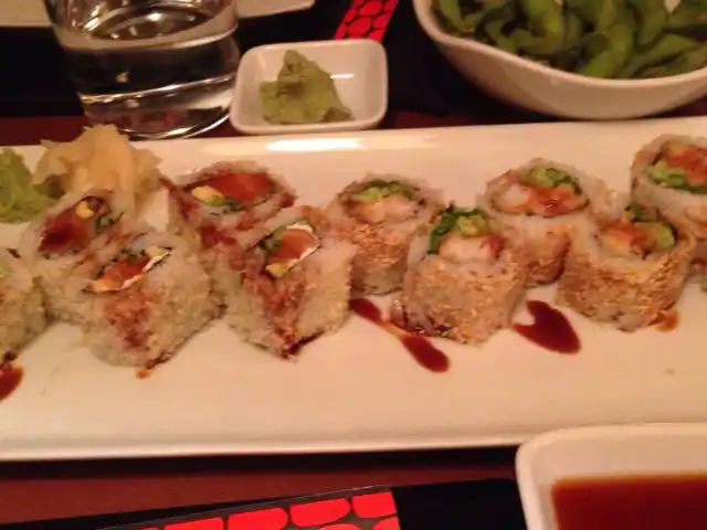İoki Sushi Bar & Japanese Restaurant'nin yemek ve ambiyans fotoğrafları 34