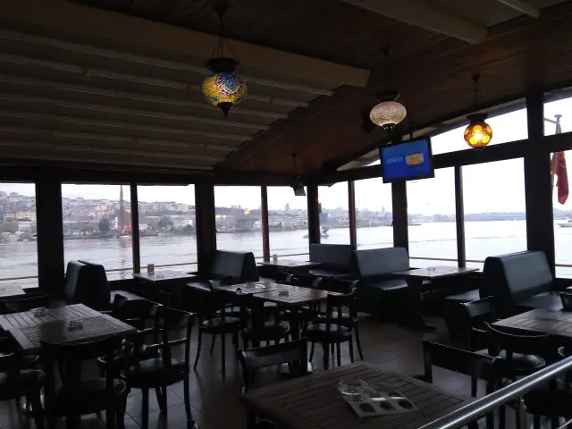 Gemi Hanedan Cafe Nargile'nin yemek ve ambiyans fotoğrafları 2