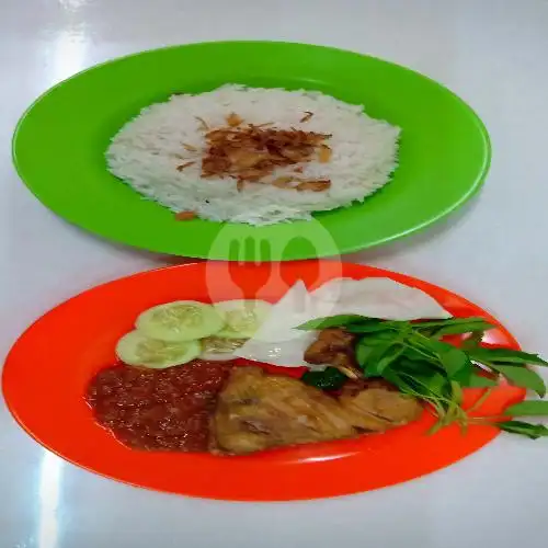 Gambar Makanan Nasi Uduk Spesial Mas Nur, Setiabudi 16