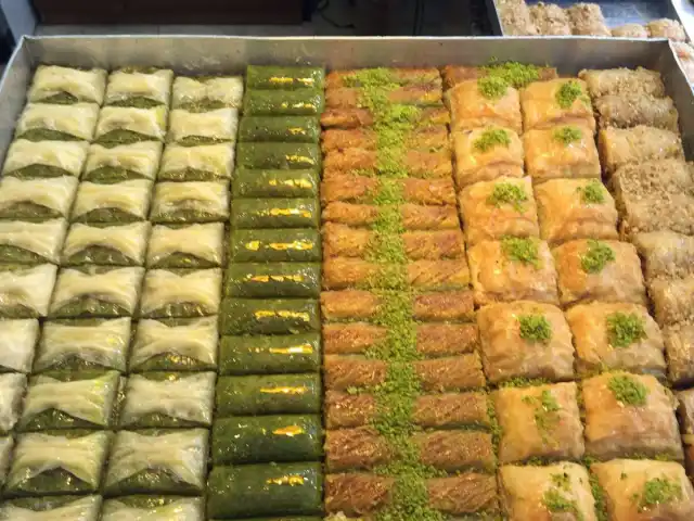 Fatih Baklava ve Su Böreği'nin yemek ve ambiyans fotoğrafları 7