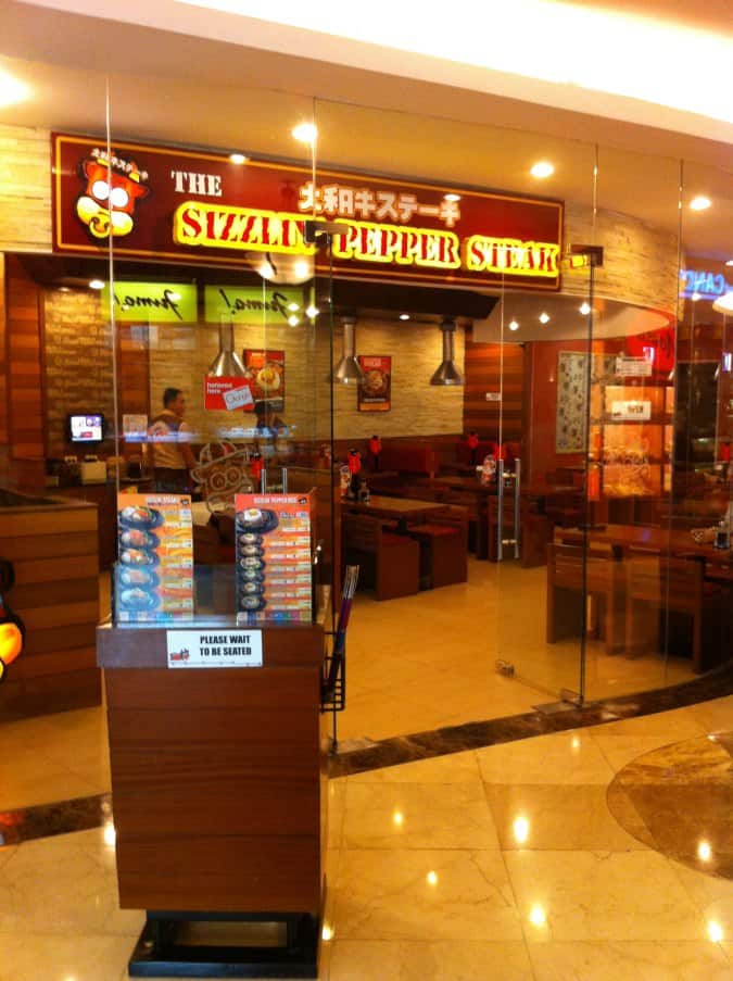 Sizzlin' Pepper Steak near me in Resorts World Manila Discover