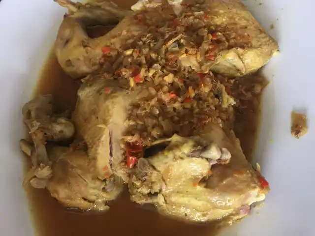 Gambar Makanan Ayam Betutu Khas Gilimanuk Bali 18
