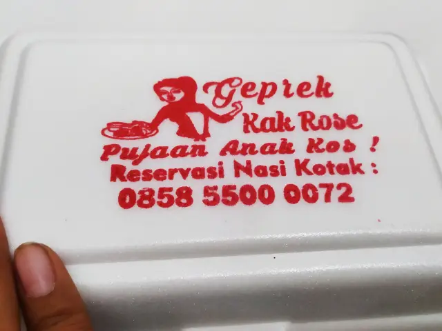 Gambar Makanan Ayam Geprek Kak Rose 3