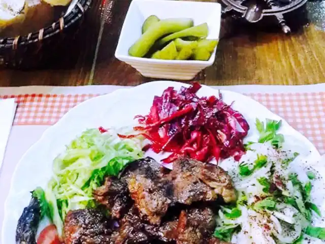 Dümen Kokoreç Köfte Midye'nin yemek ve ambiyans fotoğrafları 8