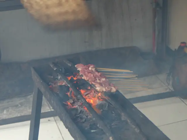 Gambar Makanan Hidangan Khas Jakarta Pak H. Guntur Kumis 4