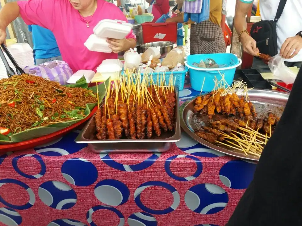 Gerai Satay Cocos Fujimart