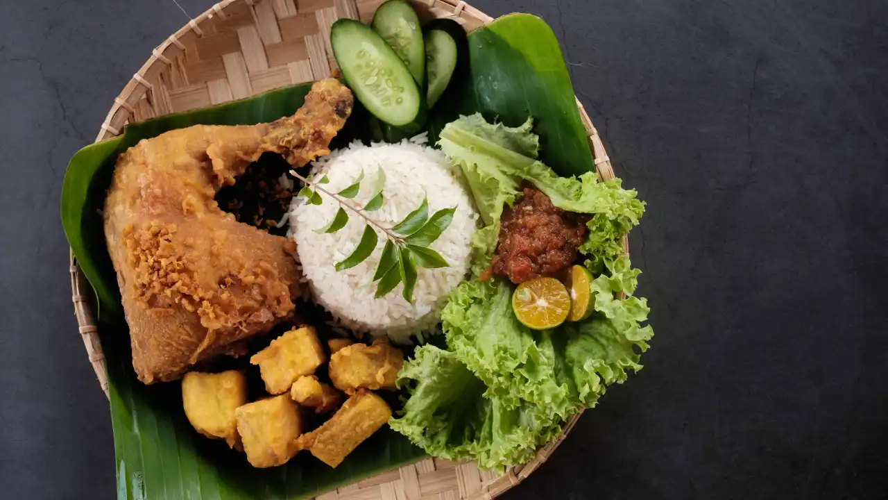 AYAM KICAP SAMBAL GESEK PAK REMY