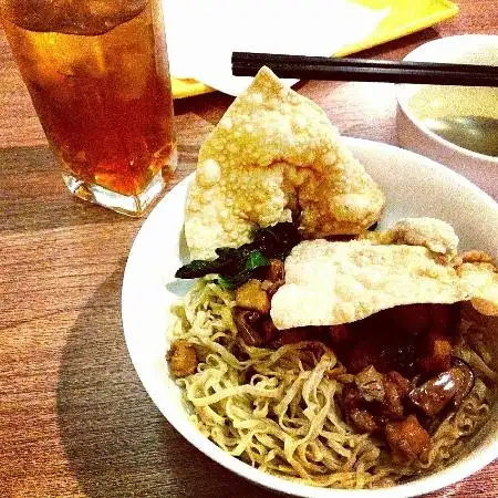 Gambar Makanan Bakmi GM Gajah Mada Plaza 5