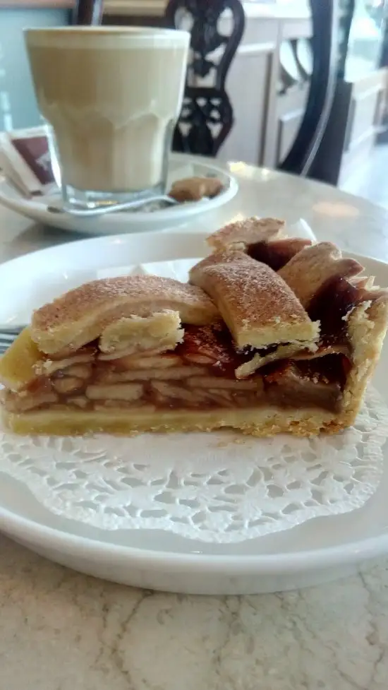Gambar Makanan Serenity Bakery-Coffee-Eatery 17