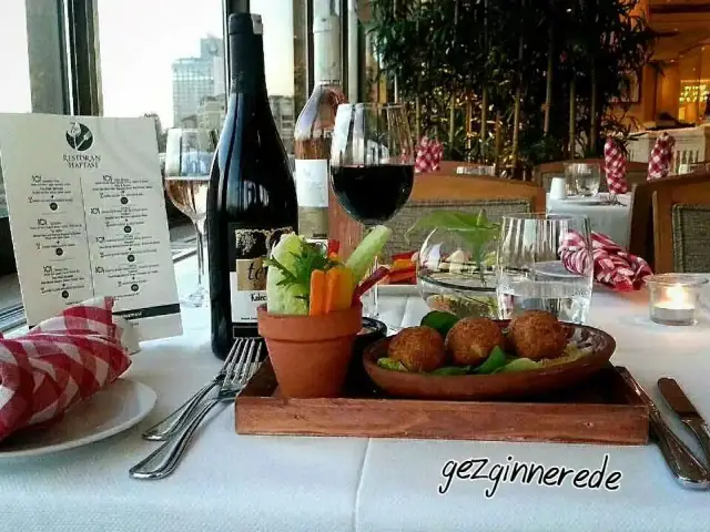 Veranda Bar & Terrace - Hilton İstanbul Bosphorus'nin yemek ve ambiyans fotoğrafları 22