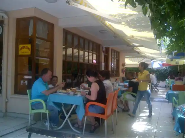 Cafe Corner'nin yemek ve ambiyans fotoğrafları 5