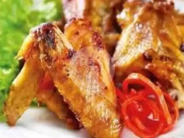 Gambar Makanan RM Ayam Goreng Cianjur, Letjend R Suprapto 4
