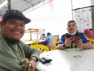 Kedai Makan Teh Yah Nasi Dagang Kemaman