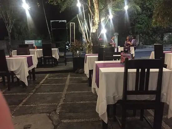 Gambar Makanan Casanova Bali Restaurant 12