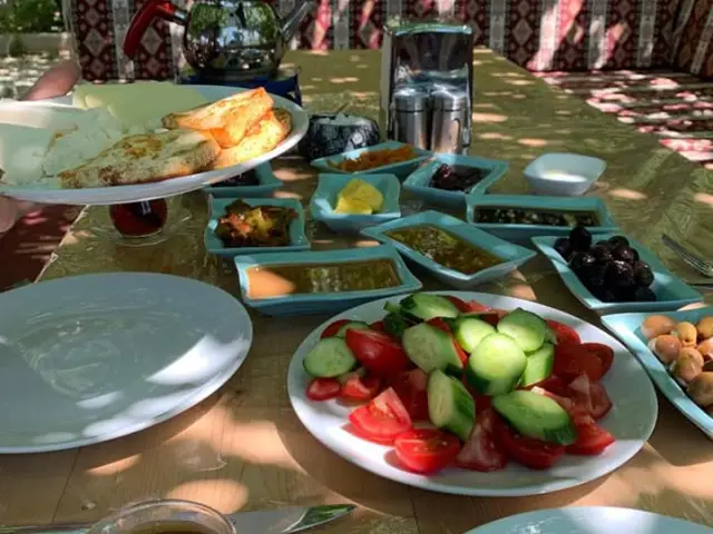 Asmalı Köşk Kahvaltı Ve Gözleme Evi'nin yemek ve ambiyans fotoğrafları 2