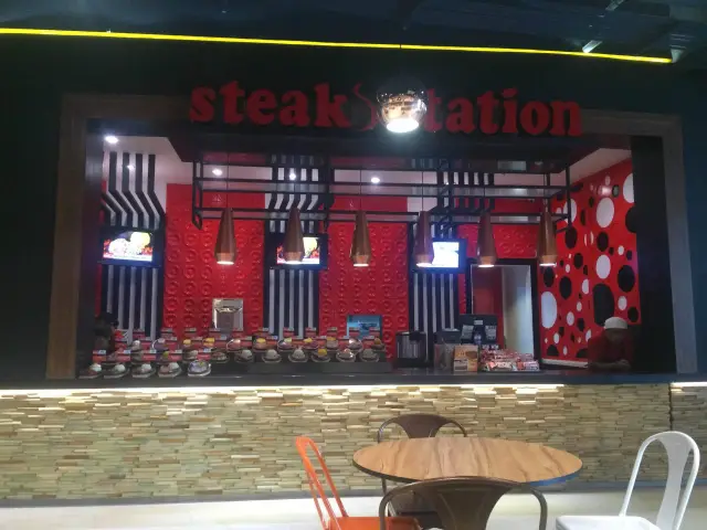 Steak Station Food Photo 3