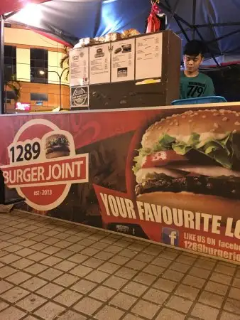 1289 Burger Joint Food Photo 2