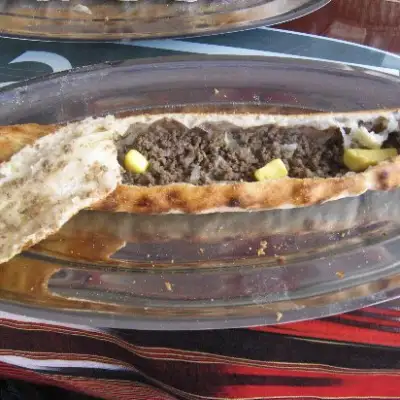 Faroz Pide & Akcaabat Kofte Salonu