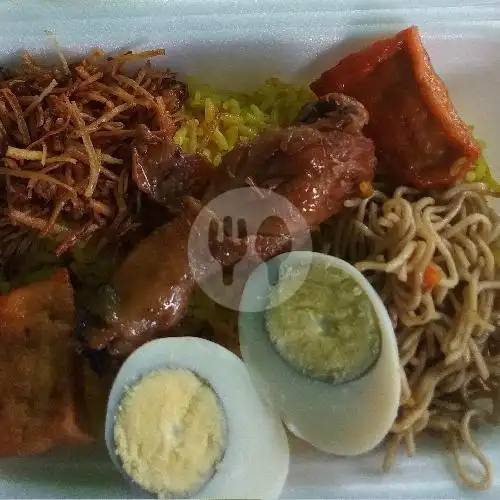 Gambar Makanan Nasi Kuning Daeng, Rappocini 9