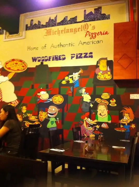 Michelangelo's Pizzeria Food Photo 15