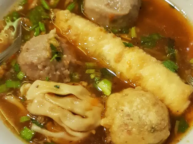 Gambar Makanan Bakso Enggal Malang 8