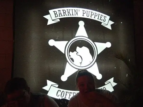 Gambar Makanan Barkin’ Puppies 8