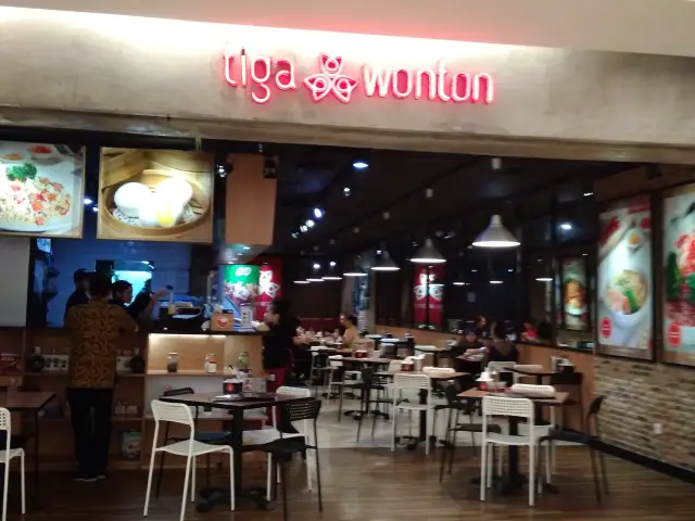 Gambar Makanan Tiga Wonton 17