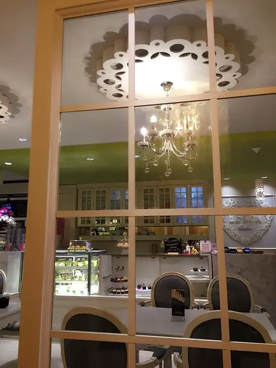 Gambar Makanan Le Sica Bakery and Restaurant 19