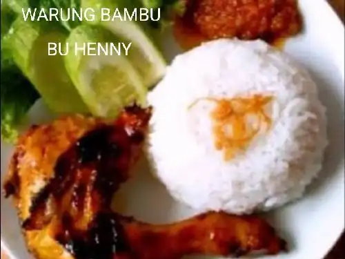 Warung Bambu Bu Henny, jalan arjuna blok C4/5 pecatu