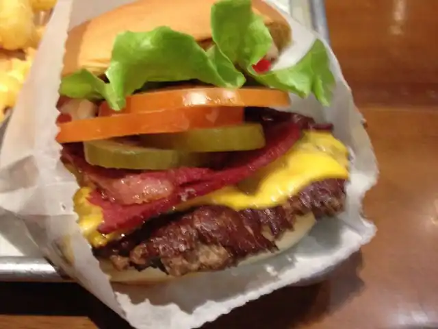 Shake Shack'nin yemek ve ambiyans fotoğrafları 75