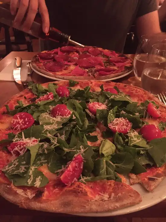 Pizzeria Pera'nin yemek ve ambiyans fotoğrafları 70