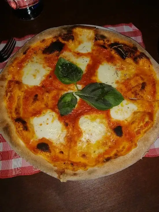 il Vicino Pizzeria'nin yemek ve ambiyans fotoğrafları 73