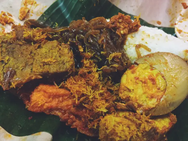 Gambar Makanan Nasi Campur Bu Ida 7