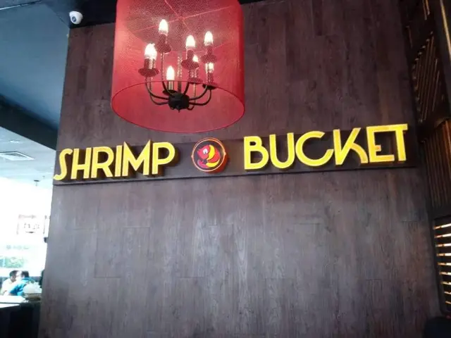 Shrimp Bucket Food Photo 15