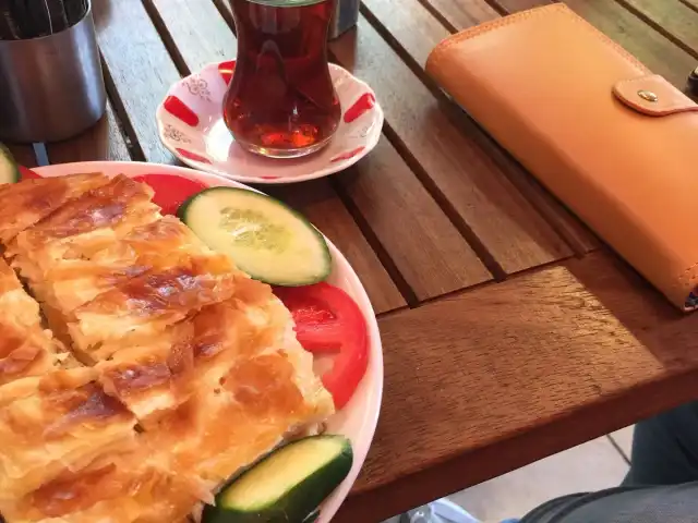 Altin Burçak Pasta&Cafe'nin yemek ve ambiyans fotoğrafları 3