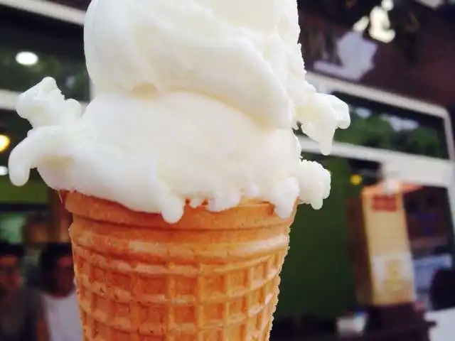 Beşkardeş Dondurma'nin yemek ve ambiyans fotoğrafları 8