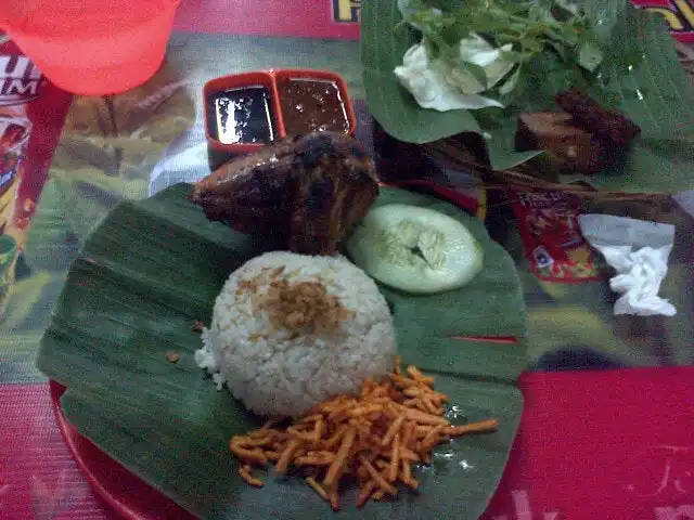 Gambar Makanan Nasi Uduk Jakarta 4