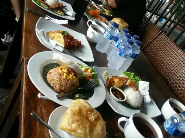 Gambar Makanan Green Cafe & Resto 7