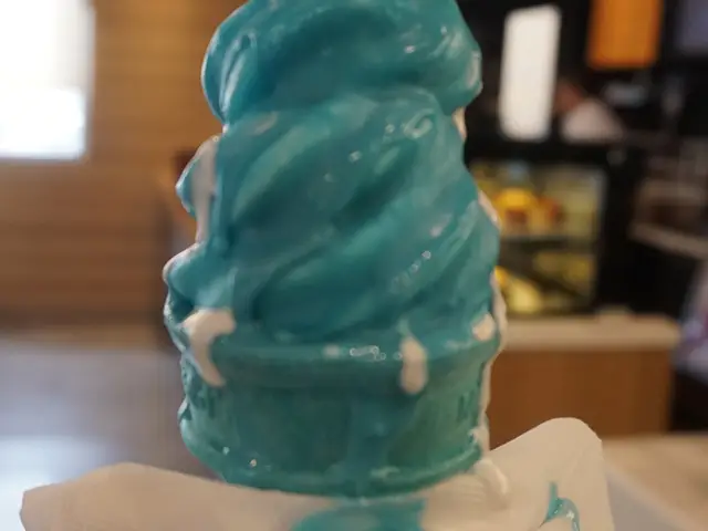 Gambar Makanan McDonald's Ice Cream 17