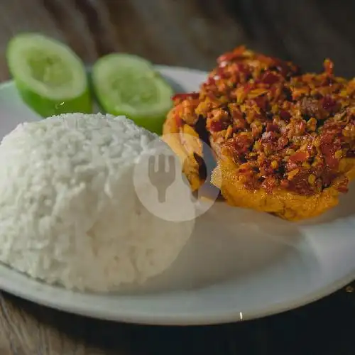 Gambar Makanan Ayam Geprek Bude Siti, Cengkareng 13