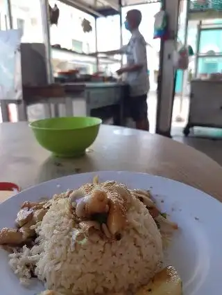 Kedai Kopi Pak Hock Famous Chicken Rice